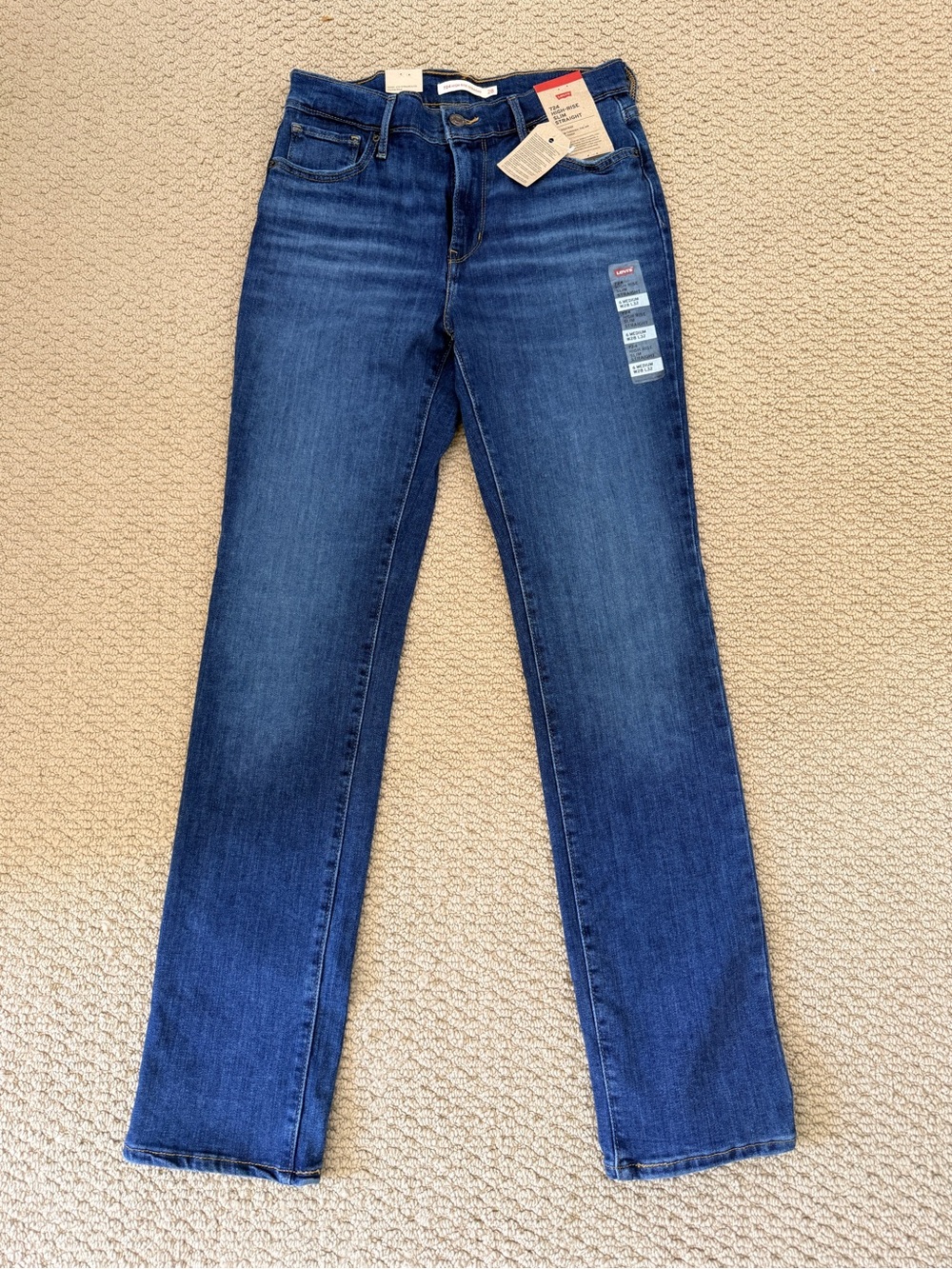 Levi’s 724 Women’s Jeans NWT 28/32